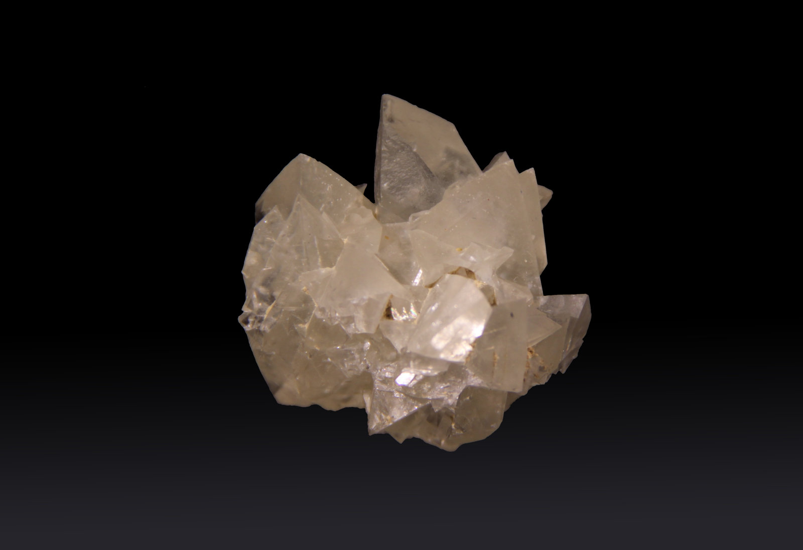 Calcite
38mm x 36mm x 30mm
(Autor: Firmo Espinar)