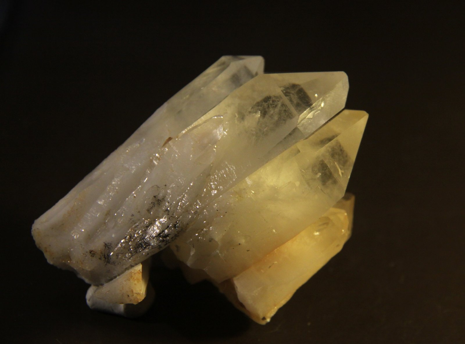 Quartz
77mm x 56mm x 33mm
(Autor: Firmo Espinar)