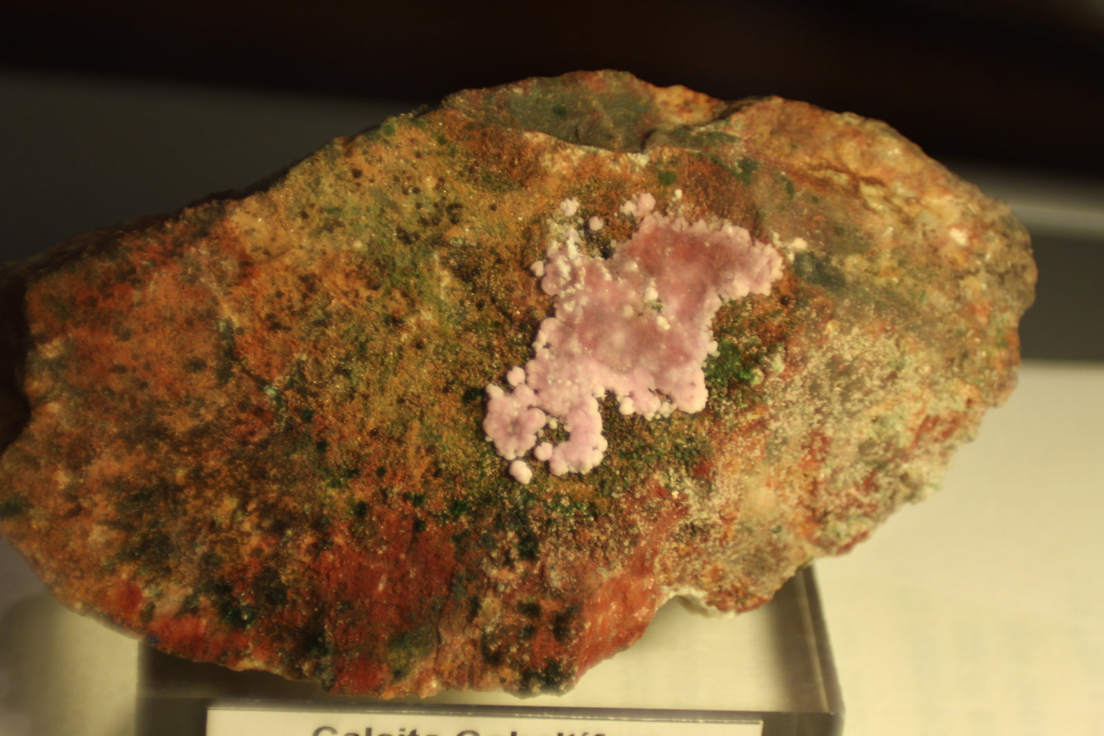 Calcite and Conichalcite.
10 cm x 6 cm x 4 cm
(Autor: Firmo Espinar)