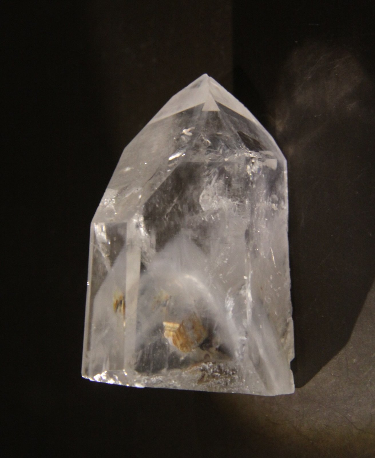 Quartz and Anatase
36mm x 61mm x 31mm
(Autor: Firmo Espinar)
