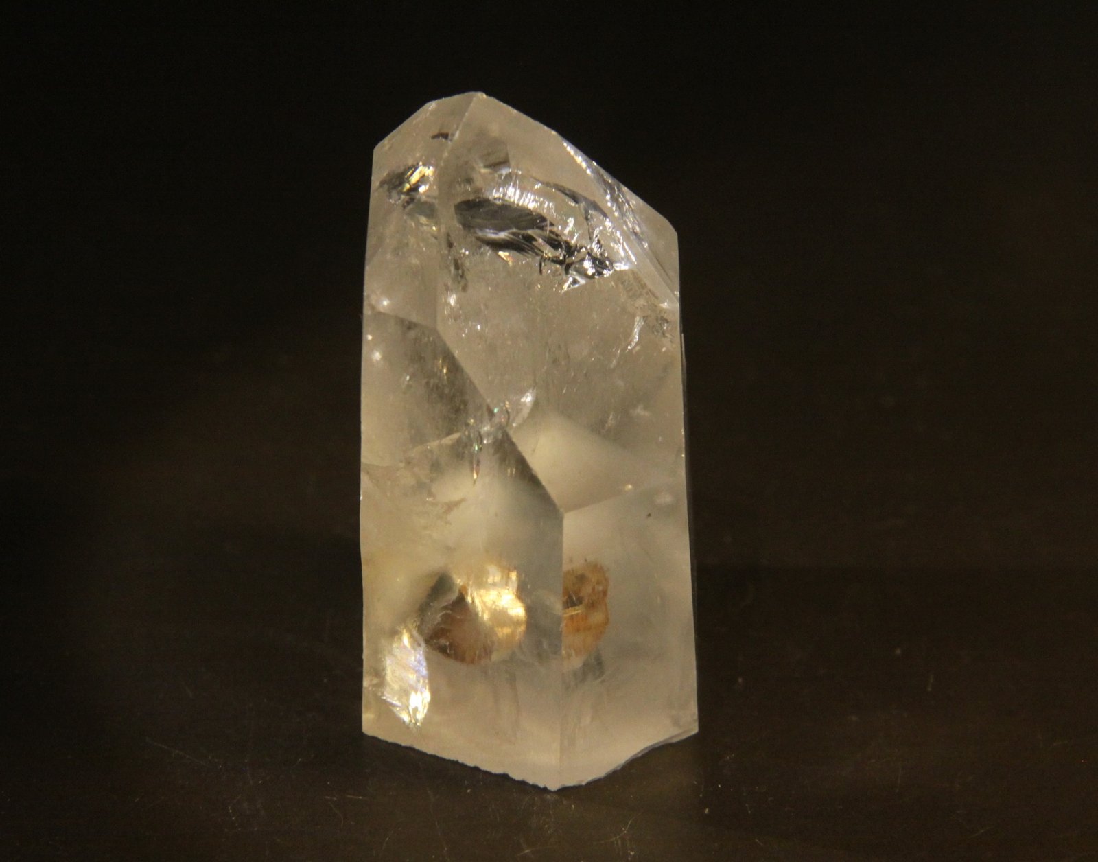 Quartz and Anatase
36mm x 61mm x 31mm
(Autor: Firmo Espinar)
