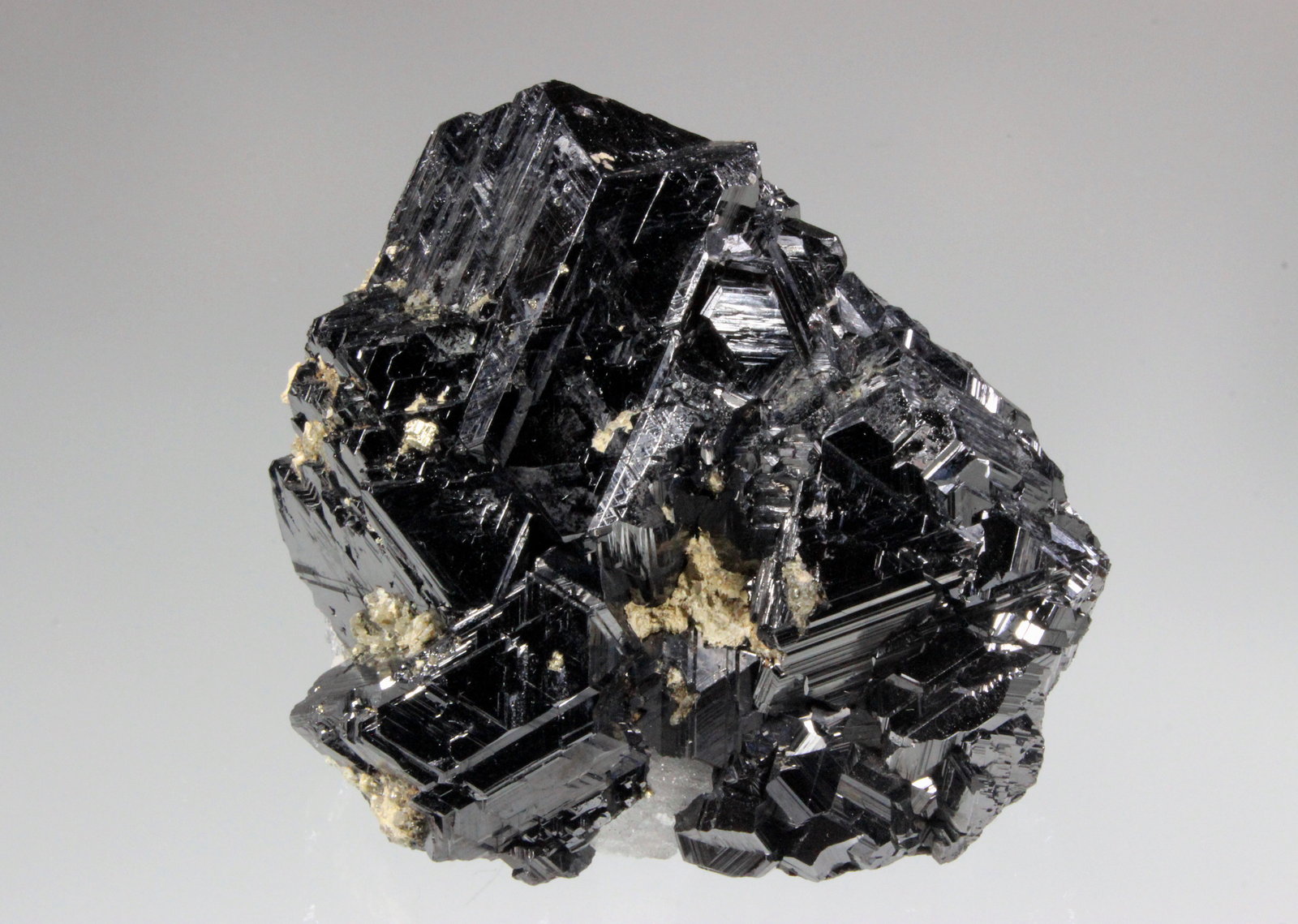Sphalerite
80mm x 65mm x 65mm
(Autor: Don Lum)
