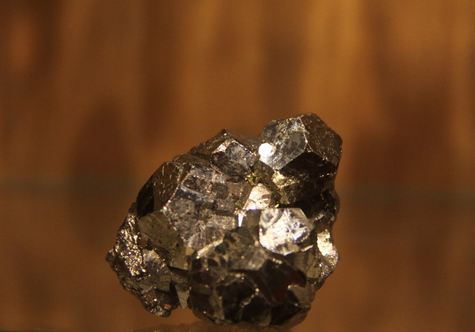 Pyrite
46mm x 42mm x 60mm
(Autor: Firmo Espinar)