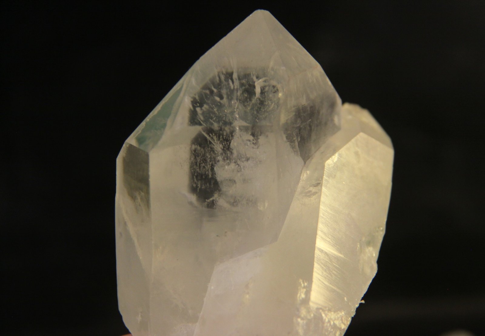 Quartz
82mm x 67mm x 50mm. Main cristal: 46mm x 75mm x 34mm
(Autor: Firmo Espinar)