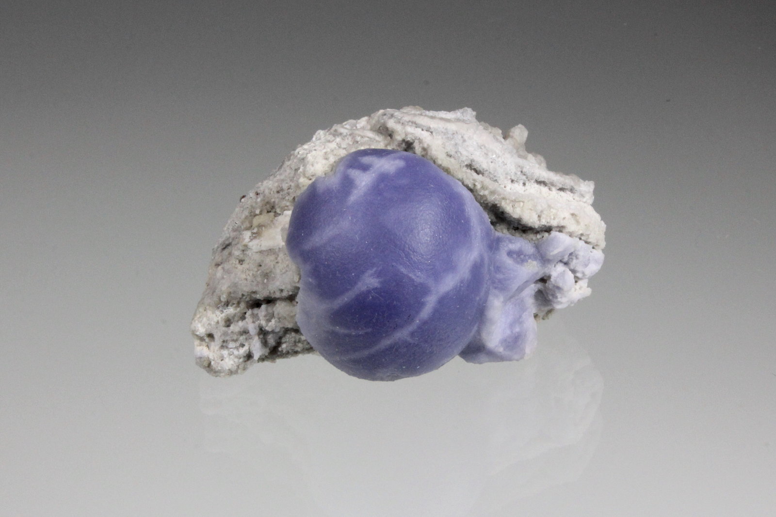 Fluorite
45mm x 31mm x 25mm
(Autor: Don Lum)