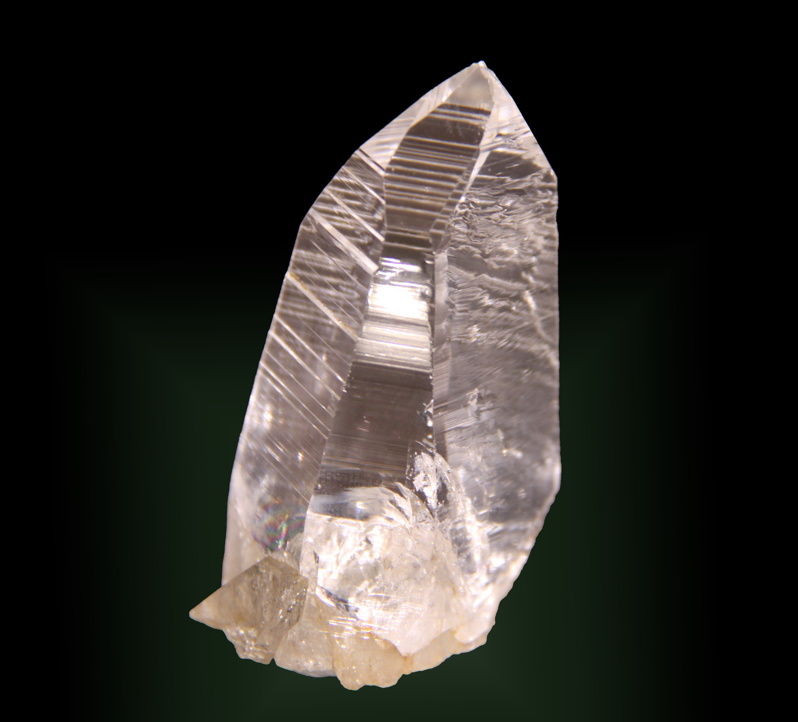 Quartz (variety tessin habit)
34mm x 72mm x 30mm
(Autor: Firmo Espinar)