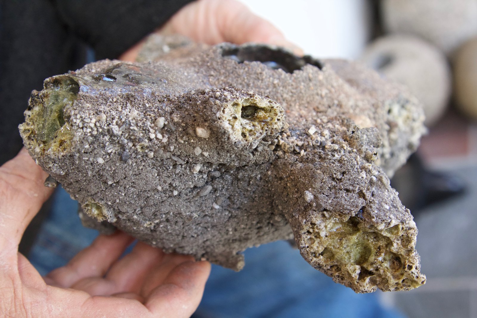 fulgurite
'fingers scale'
(Autor: vic rzonca)