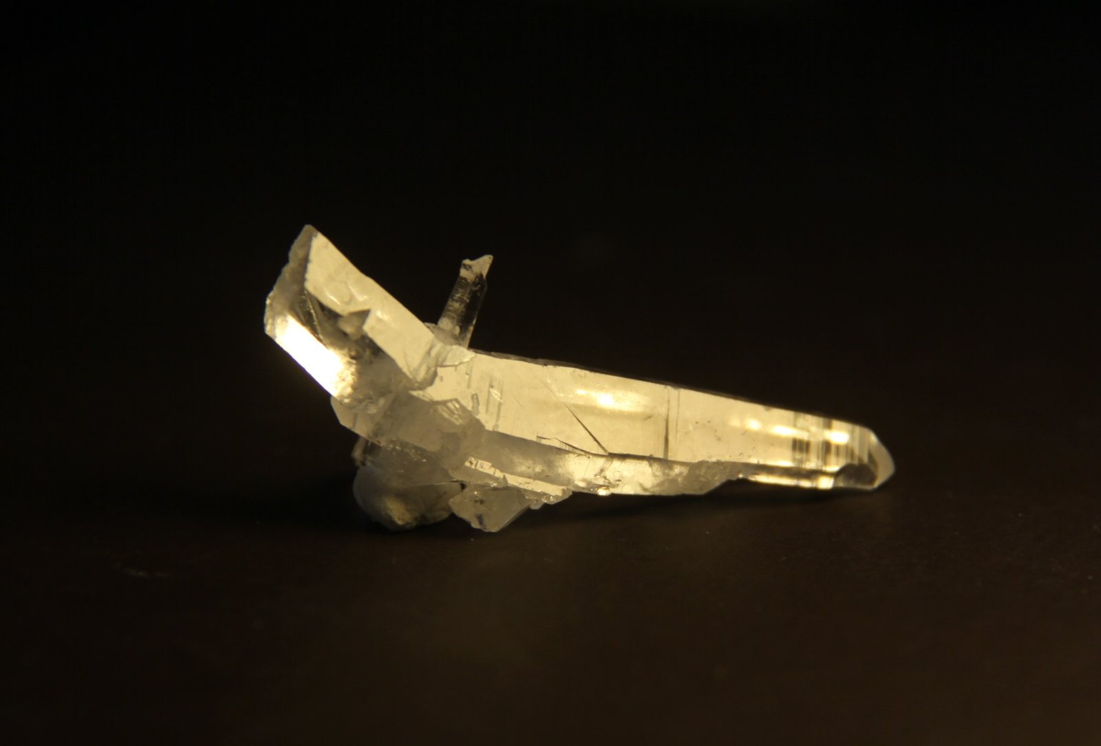 Quartz
22mm x 49mm x 16mm
(Autor: Firmo Espinar)