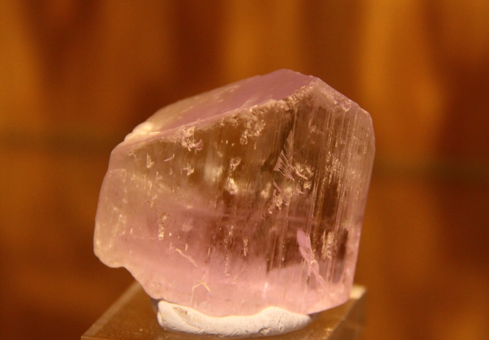 Spodumene (variety kunzite)
38mm x 33mm x 17mm
(Autor: Firmo Espinar)