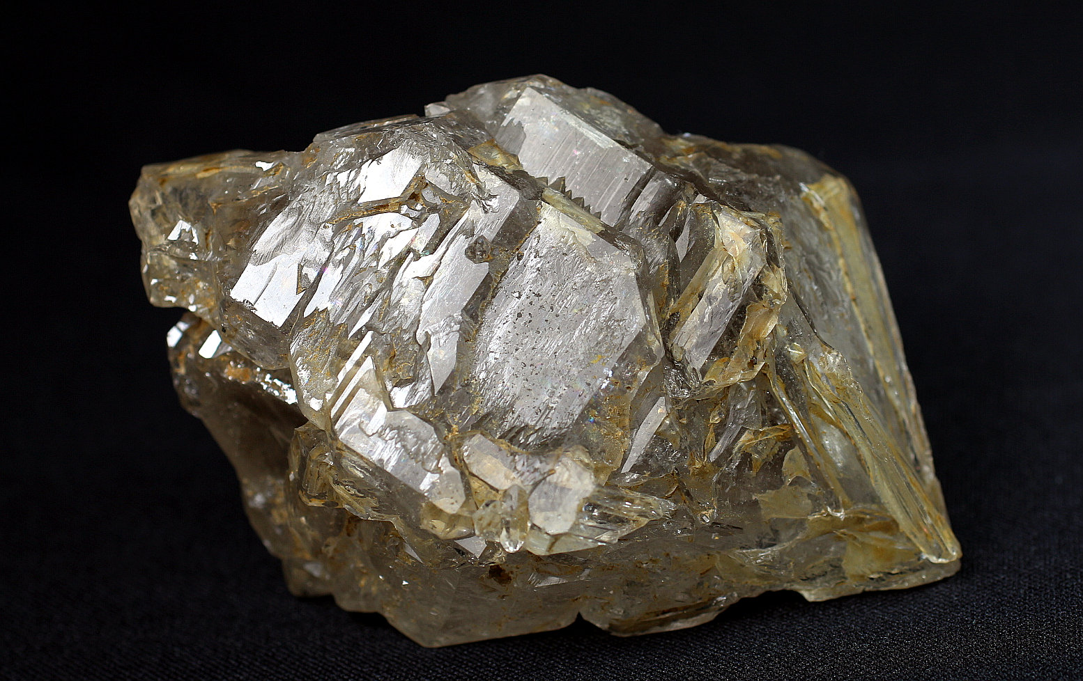 Quartz
9.2 x 6.6 x 6.6 centimeters
(Autor: Ricardo Melendez)