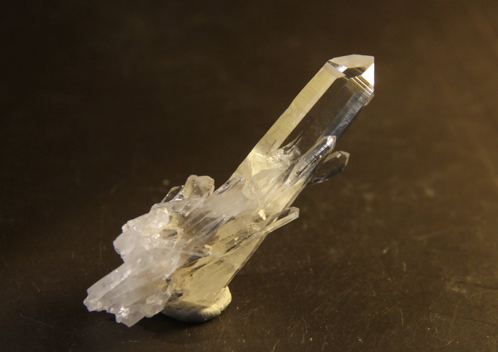 Quartz
23mm x 64mm x 22mm
(Autor: Firmo Espinar)