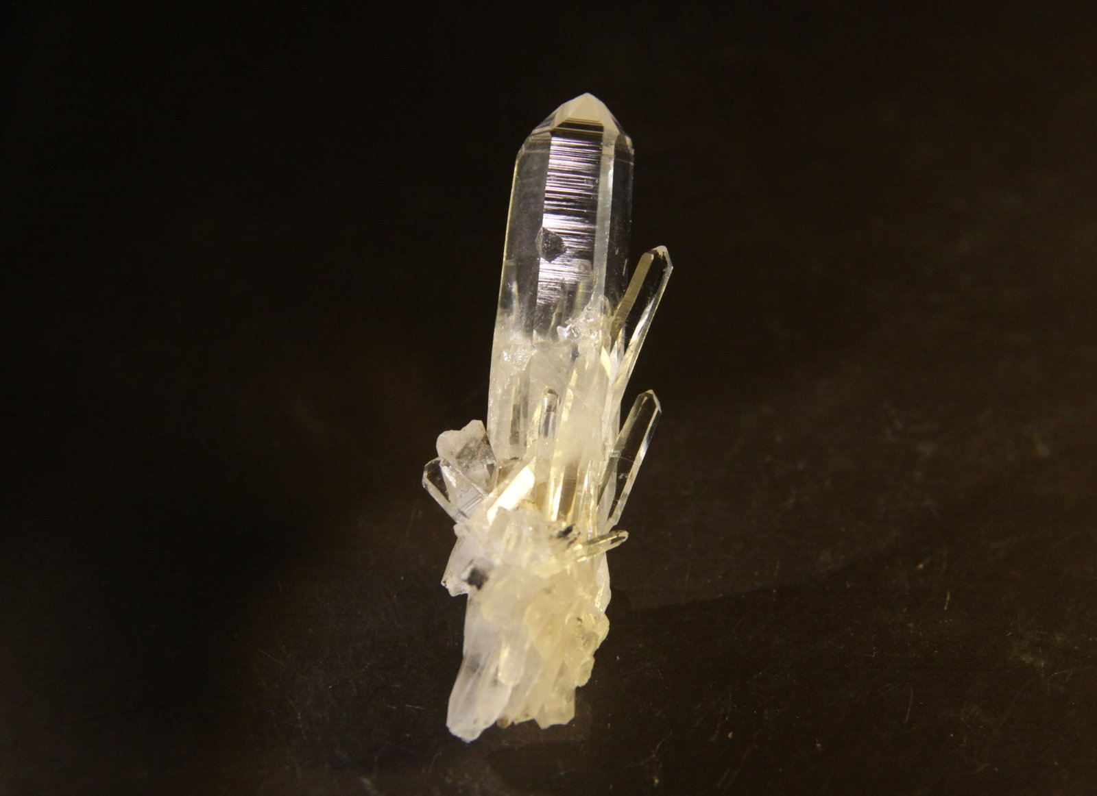 Quartz
23mm x 64mm x 22mm
(Autor: Firmo Espinar)
