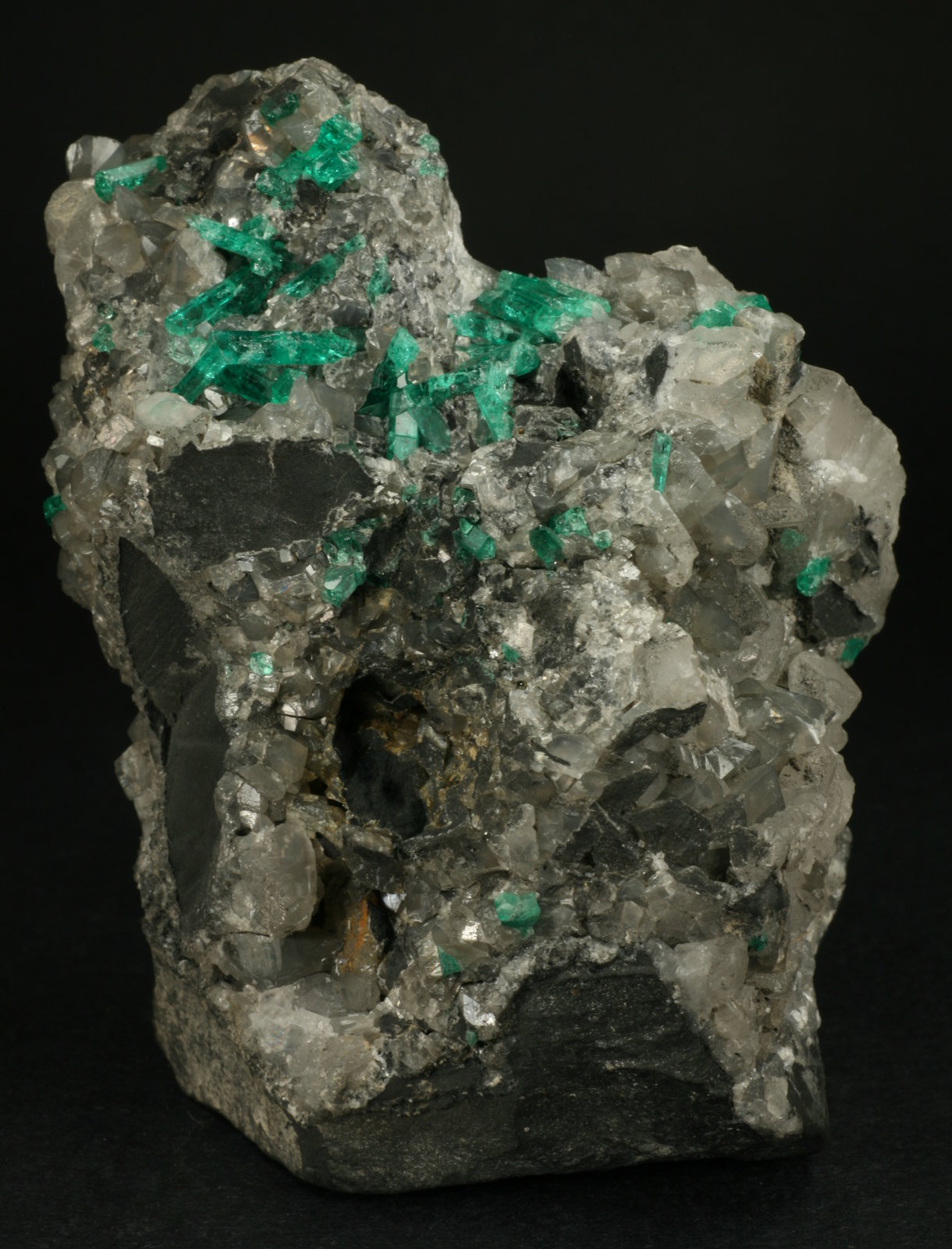Beryl (variety emerald), Calcite
75x55x90mm
(Autor: Fiebre Verde)
