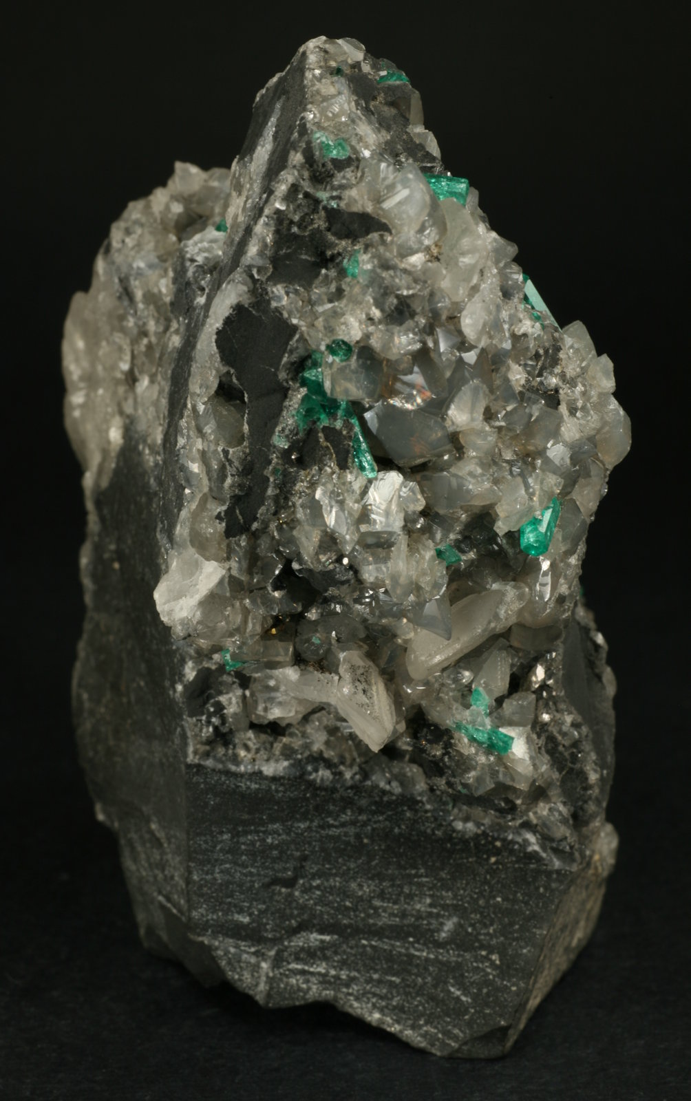 Beryl (variety emerald), Calcite
75x55x90mm
(Autor: Fiebre Verde)