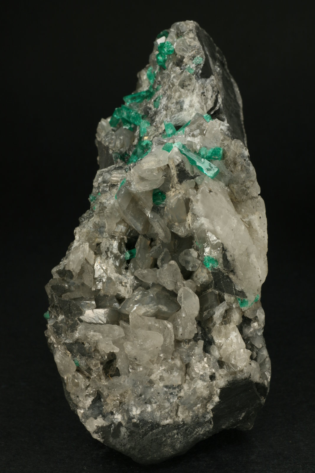 Beryl (variety emerald), Calcite
75x55x90mm
(Autor: Fiebre Verde)