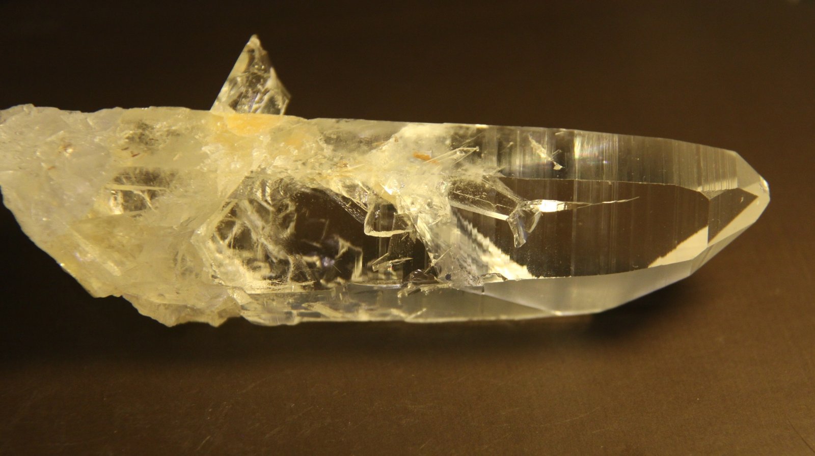 Quartz
37mm x 108mm x 21mm
(Autor: Firmo Espinar)