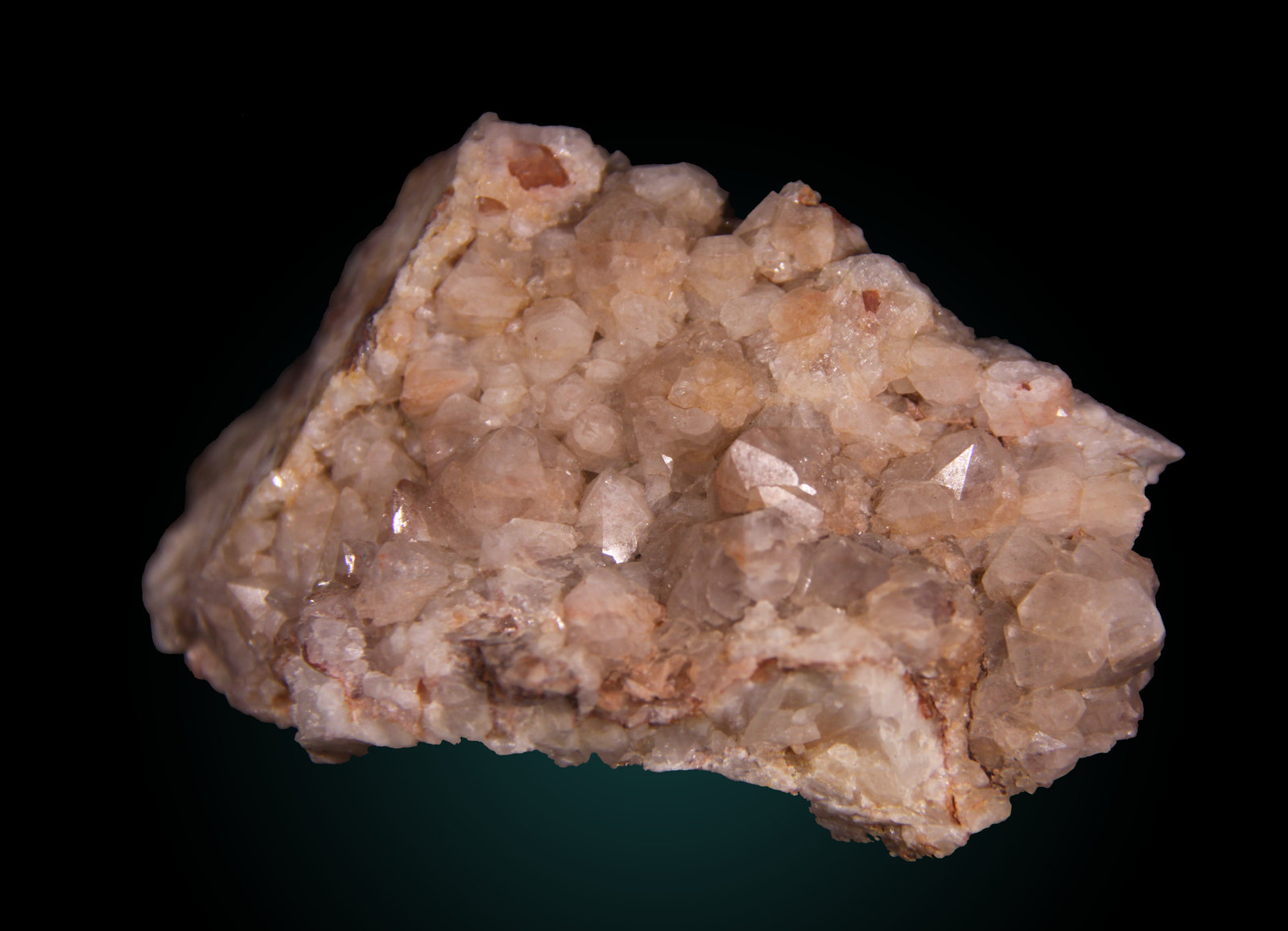 Quartz
103mm x 72mm x 51mm
(Autor: Firmo Espinar)