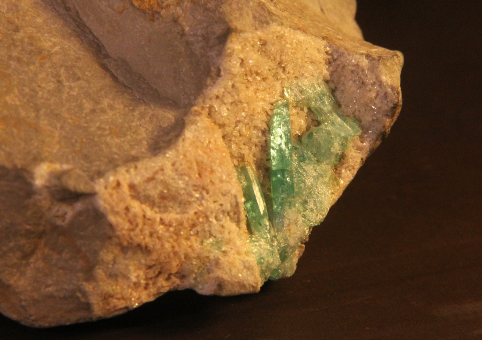 Beryl (variety emerald)
73mm x 84mm x 43 mm
(Autor: Firmo Espinar)