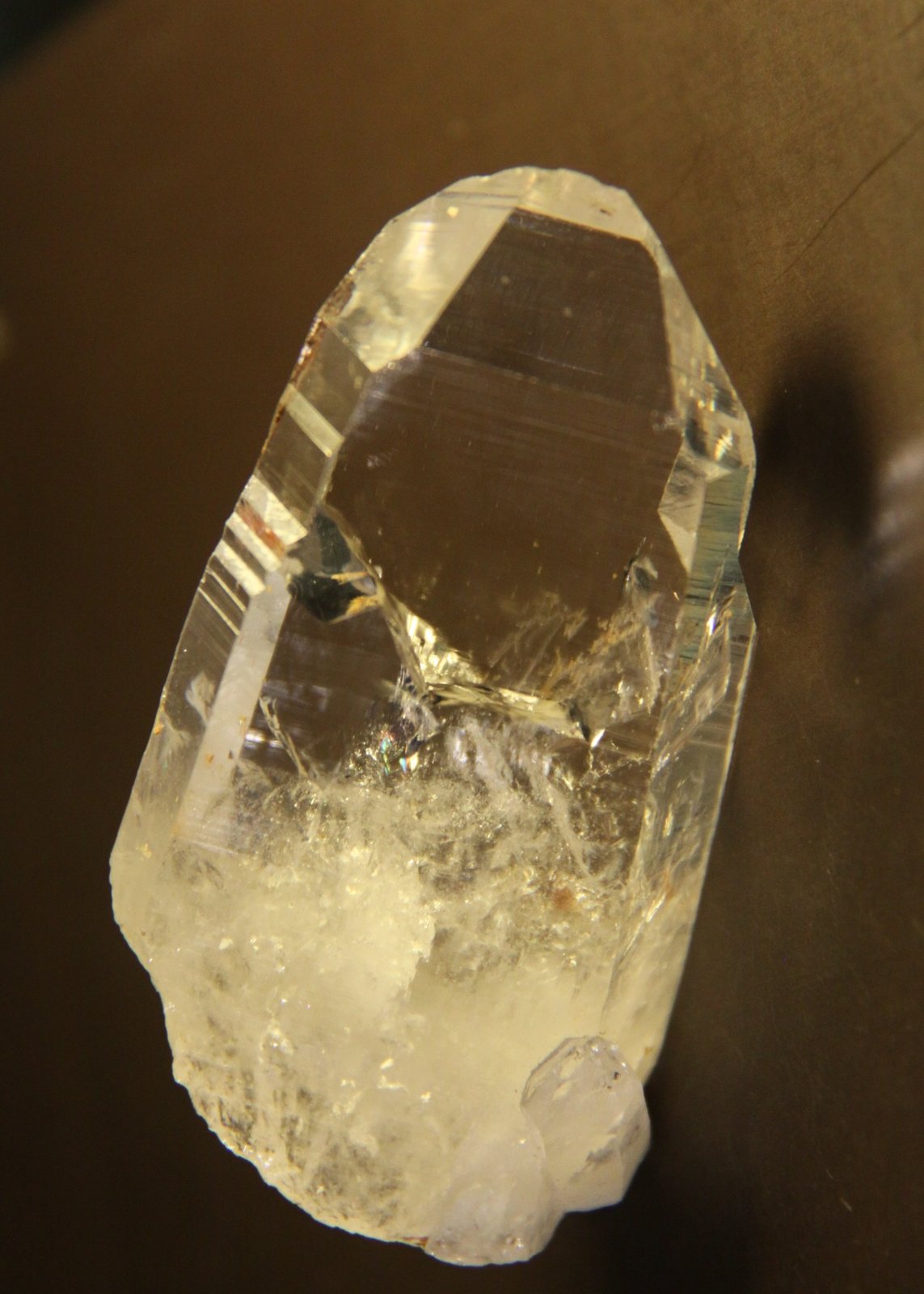 Quartz
35mm x 64mm x 11mm
(Autor: Firmo Espinar)