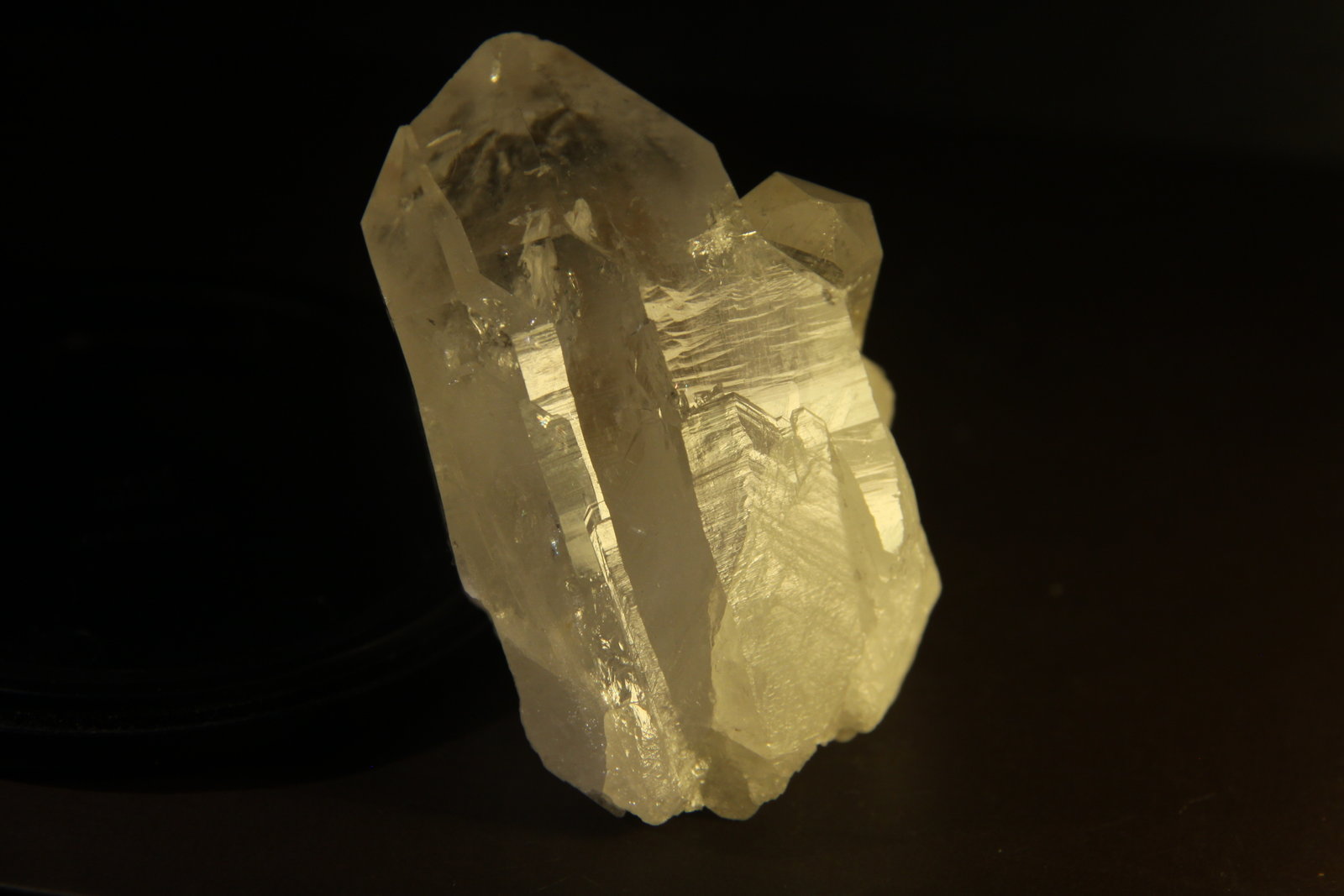 Quartz
37mm x 62mm x 29mm
(Autor: Firmo Espinar)