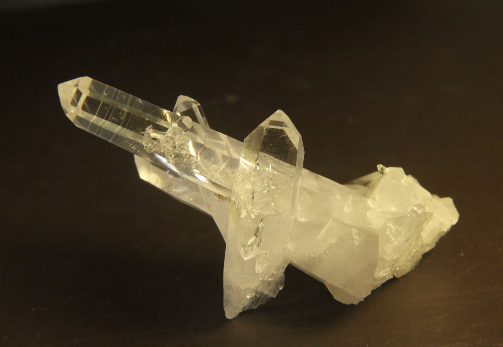 Quartz
42mm x 76mm x 38mm
(Autor: Firmo Espinar)