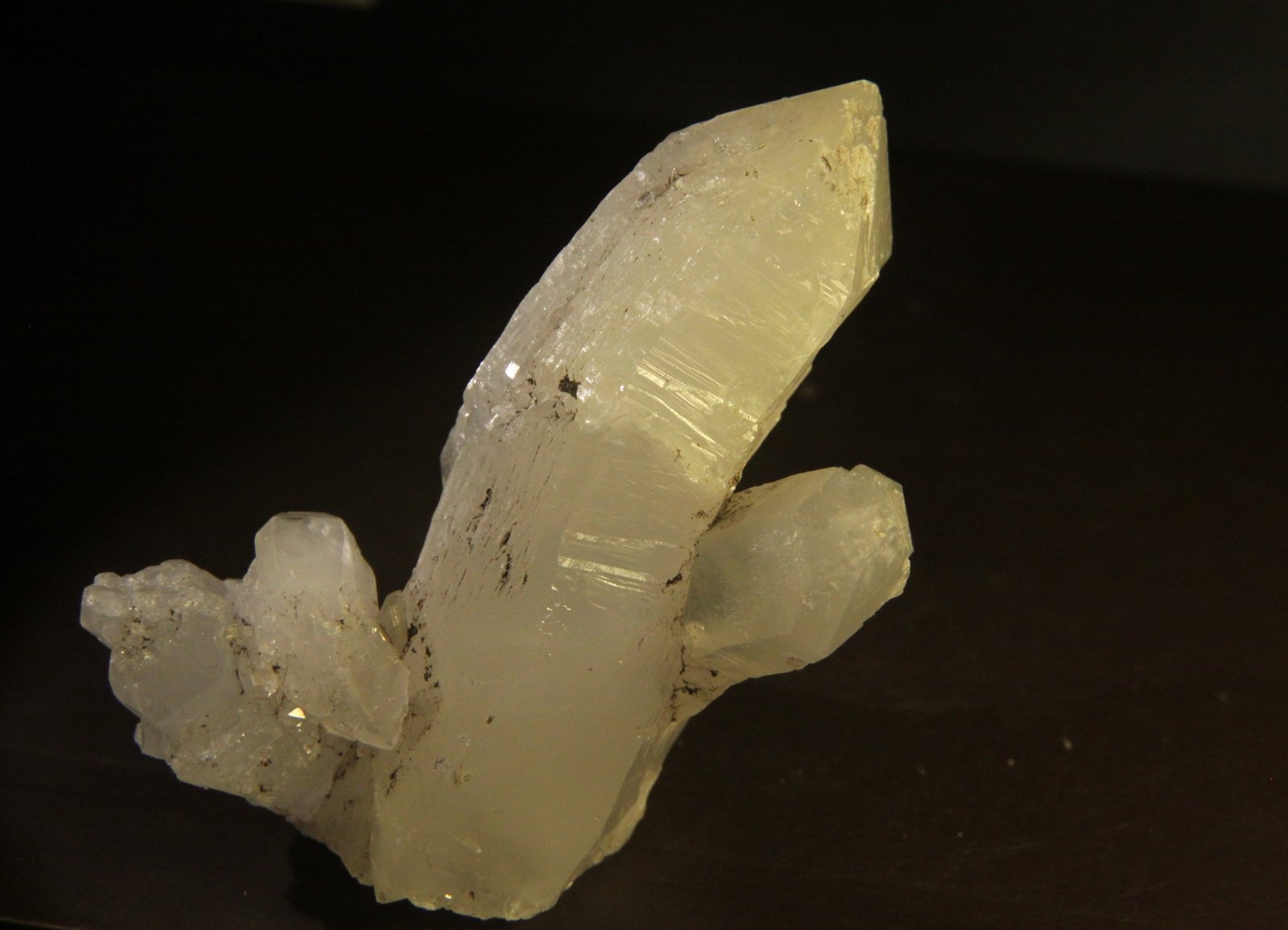 Quartz
54mm x 108mm x 42mm
(Autor: Firmo Espinar)