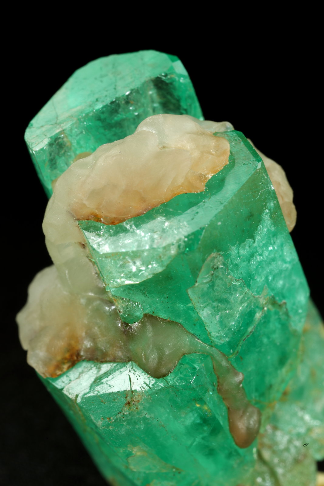 Beryl (variety emerald)
21x30x15mm
(Autor: Fiebre Verde)