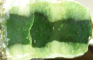 Actinolite
120mm x 60mm x 25mm
(Autor: Dale Hallmark)