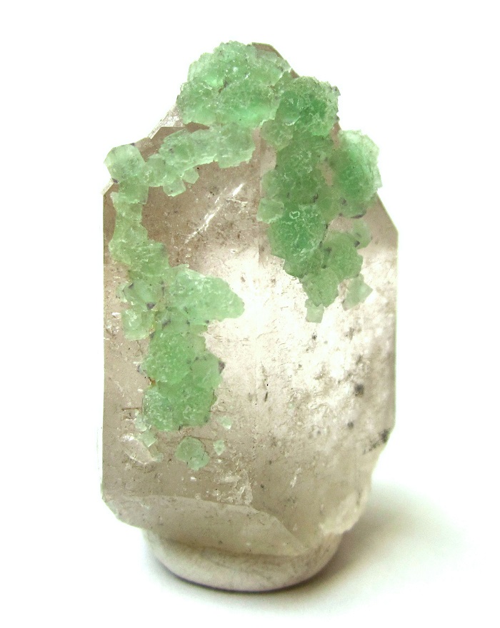 Fluorite on quartz
Specimen height 4 cm
(Autor: Tobi)