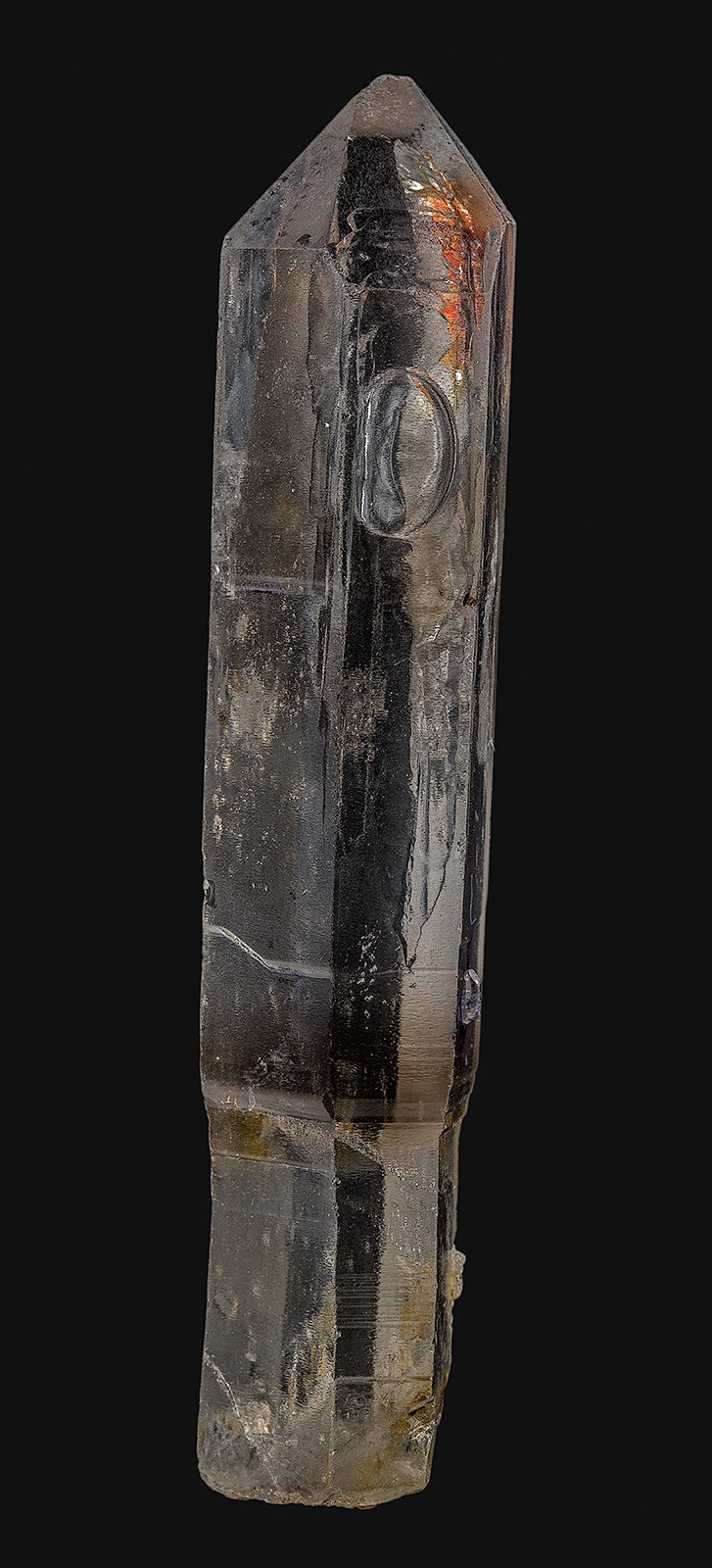 Quartz
6.4 x 1.2 cm
(Autor: am mizunaka)