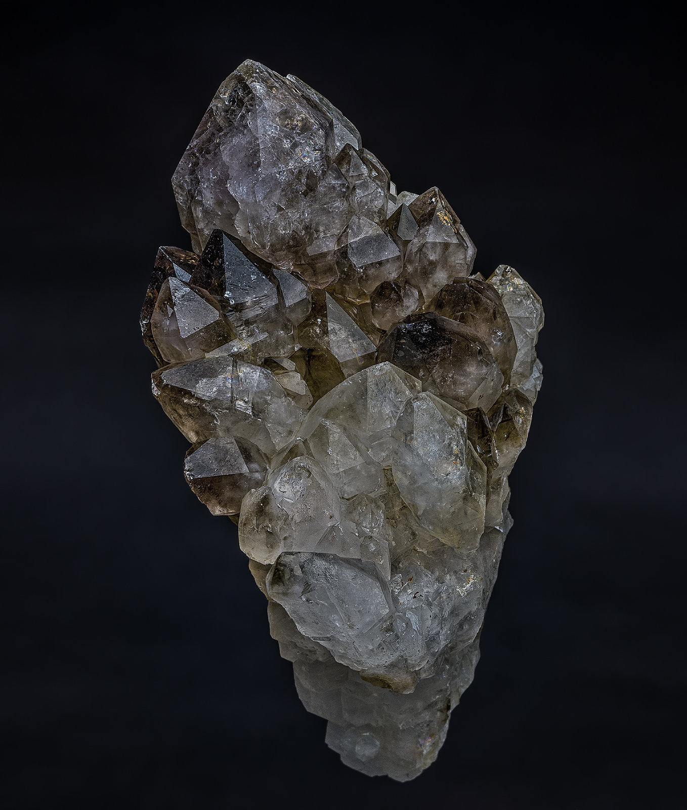 Quartz (variety smoky quartz)
9.3 x 5.4 cm
(Autor: am mizunaka)