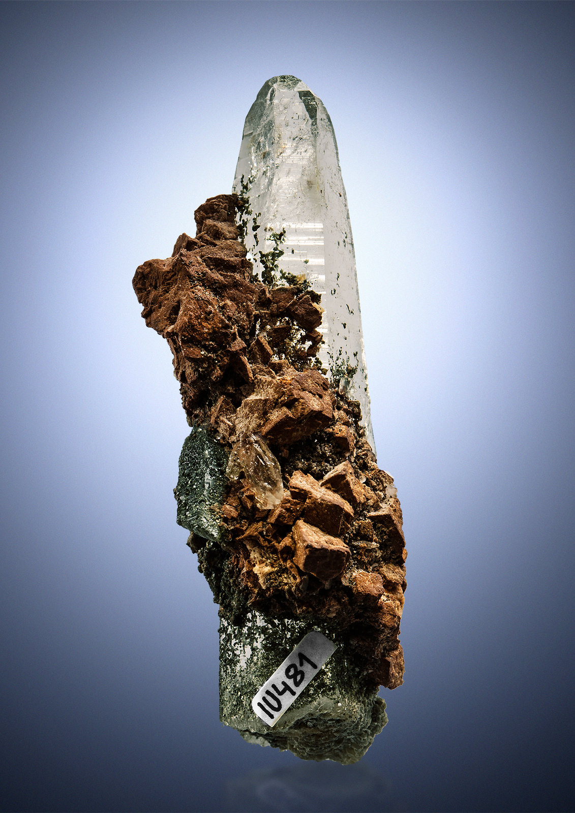 Quartz, Ankerite, Chlorite
Specimen height 9 cm
(Autor: Tobi)