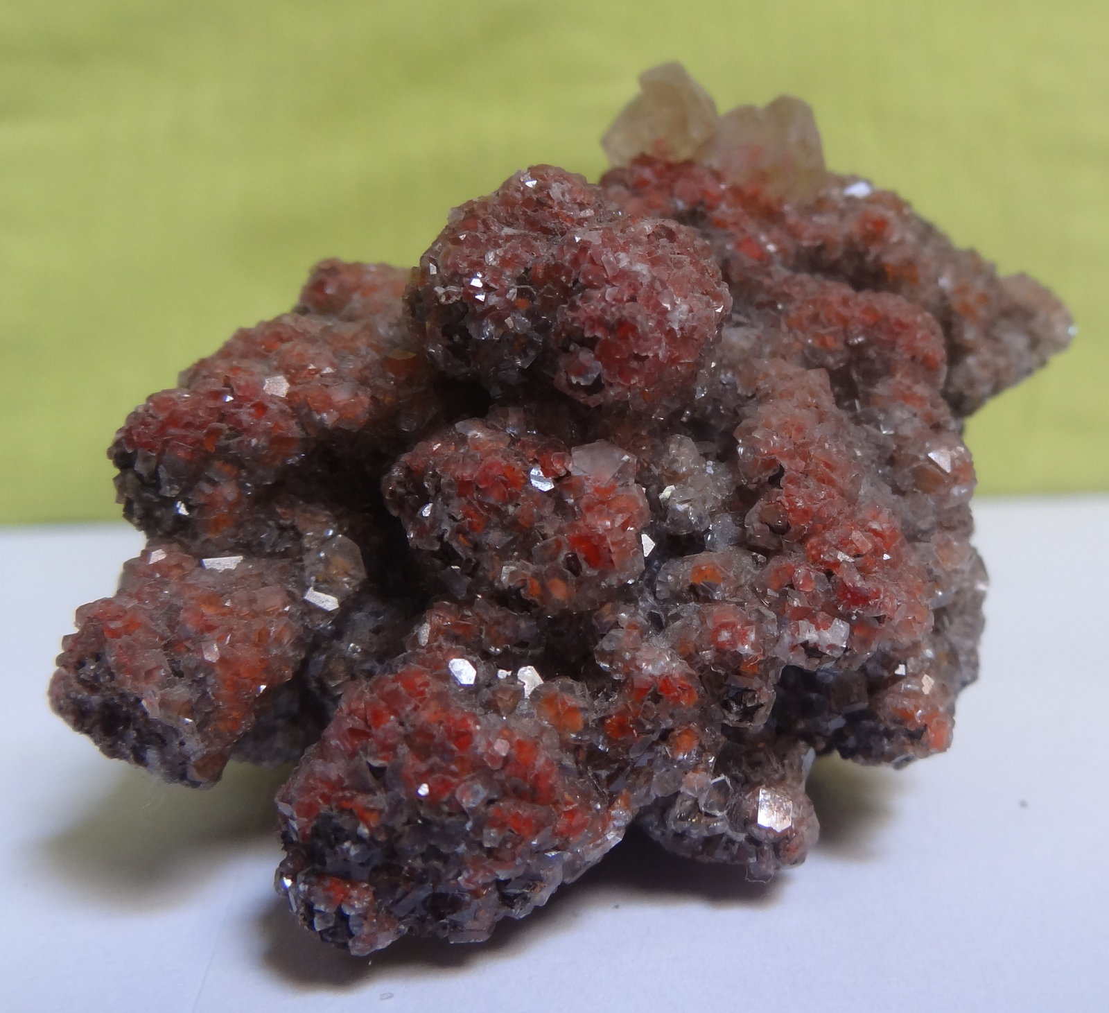 Quartz with Hematite inclusions
5 x 4 x 5cm
(Autor: Dave van Bladel)