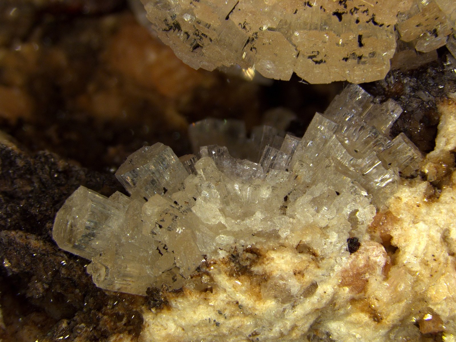 Leifite
(Autor: Roger Warin)