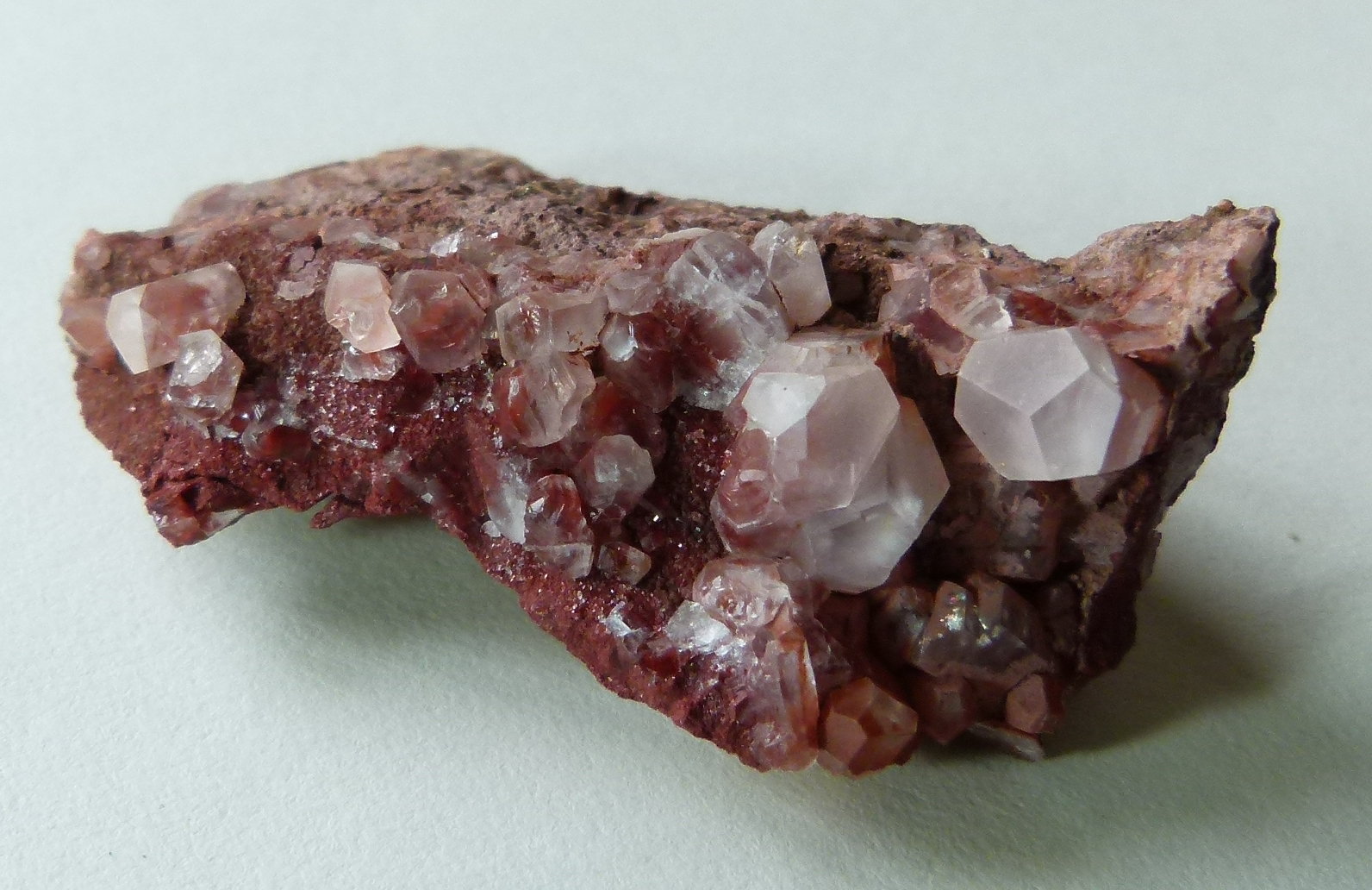 Calcite
8cm
(Autor: colin robinson)