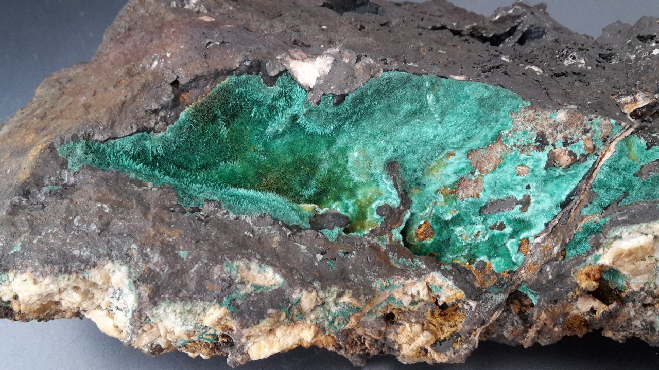 Malachite
Picture width: approx. 15 cm
(Autor: Andreas Gerstenberg)