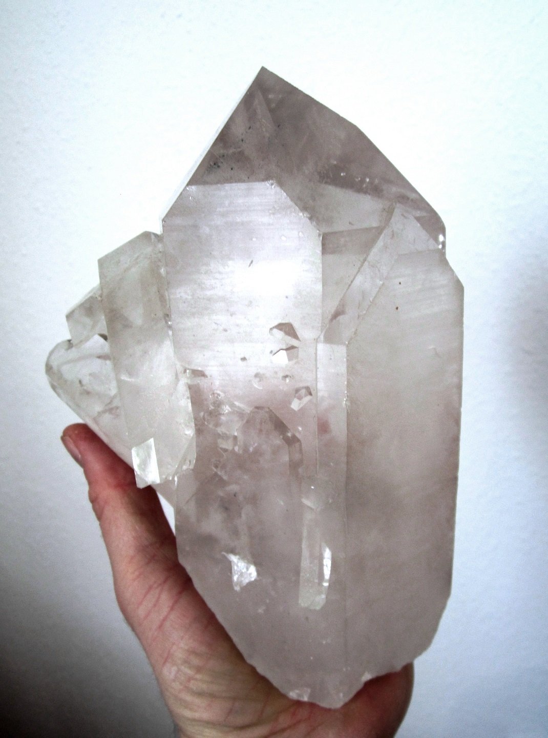 Quartz
Crystal size 18,5 cm
(Autor: Tobi)