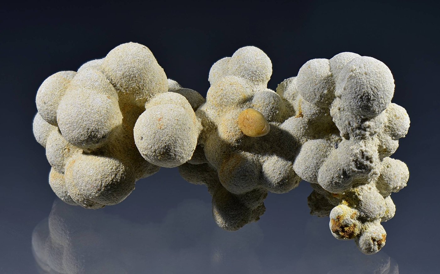 Calcite
10.5 x 4.5 cm
(Autor: Martin Rich)