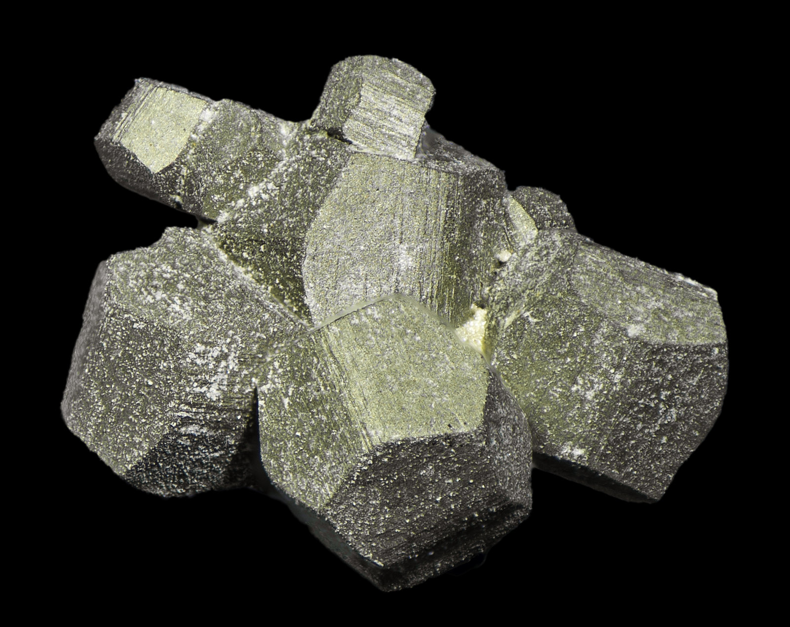 Pyrite
appr. 7 x 5 x 3 mm
(Autor: Rob Schnerr)