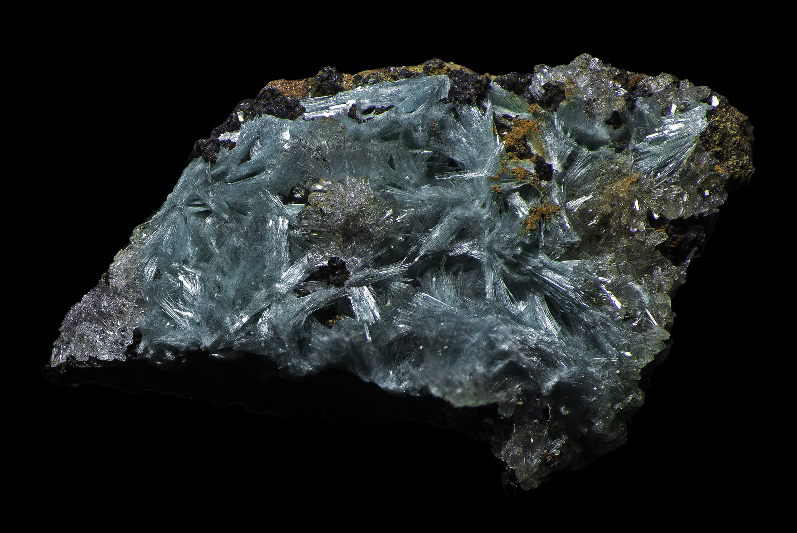 Aurichalcite
30 x 20 x 12 mm
(Autor: Rob Schnerr)