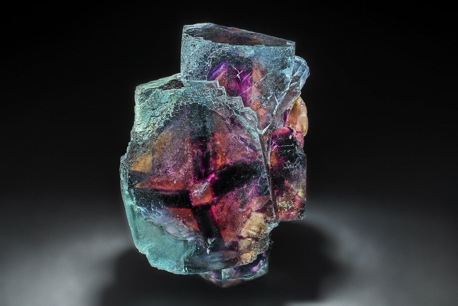 Fluorite
7.0 x 4.9 cm
(Autor: am mizunaka)