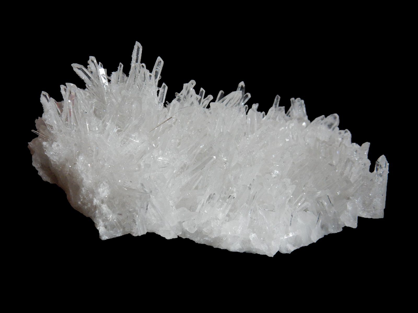 Quartz
140x60x30 mm
(Autor: Dany Mabillard)