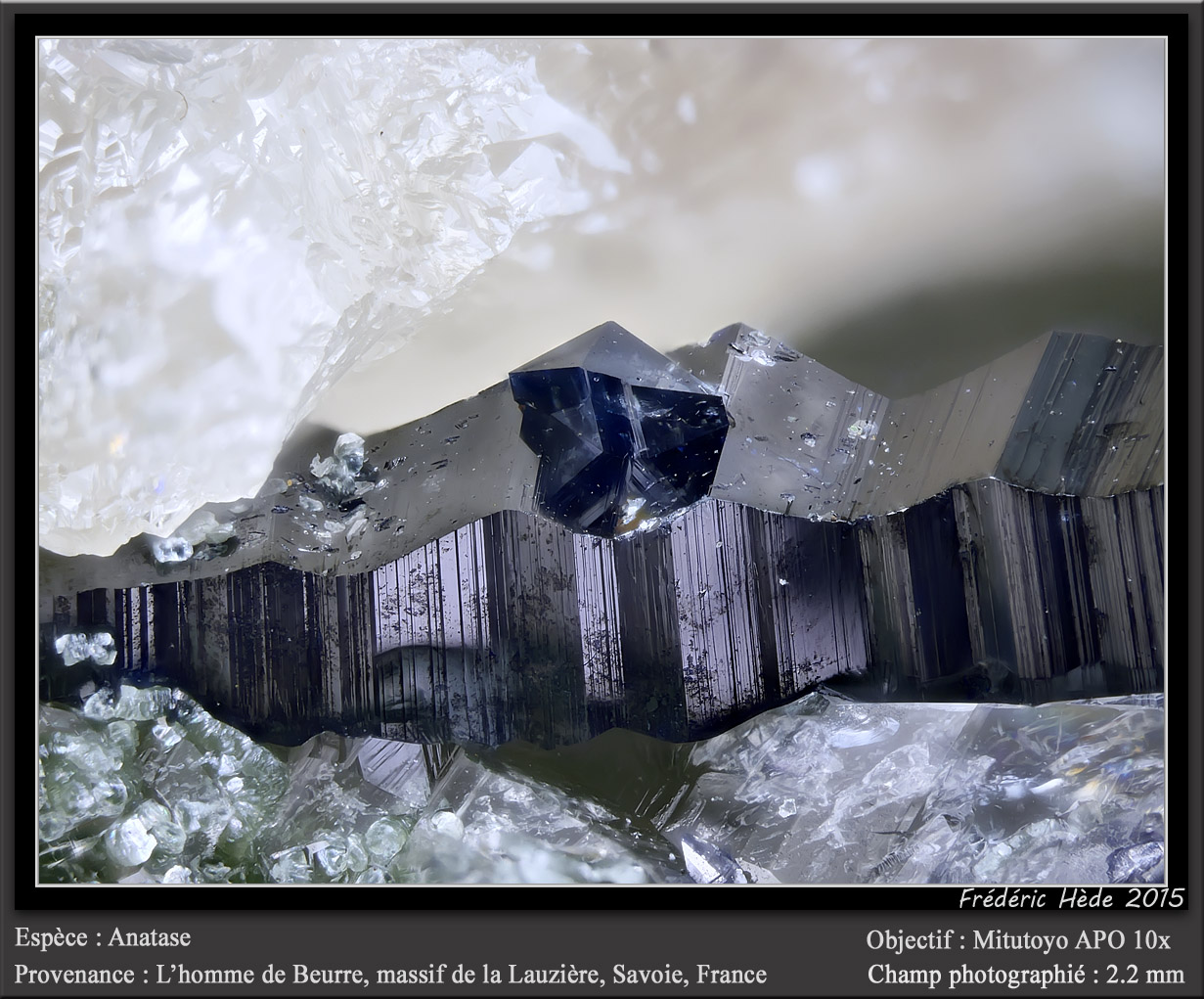 Anatase
fov 2.2 mm
(Autor: ploum)