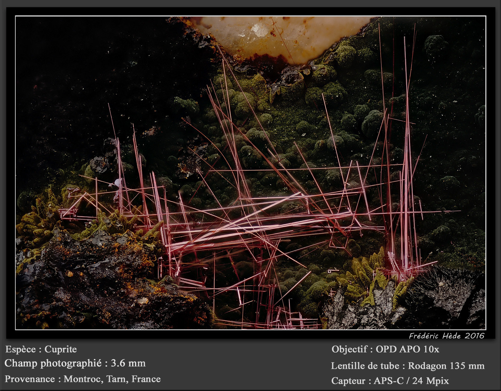 Cuprite
fov 3.6 mm
(Autor: ploum)