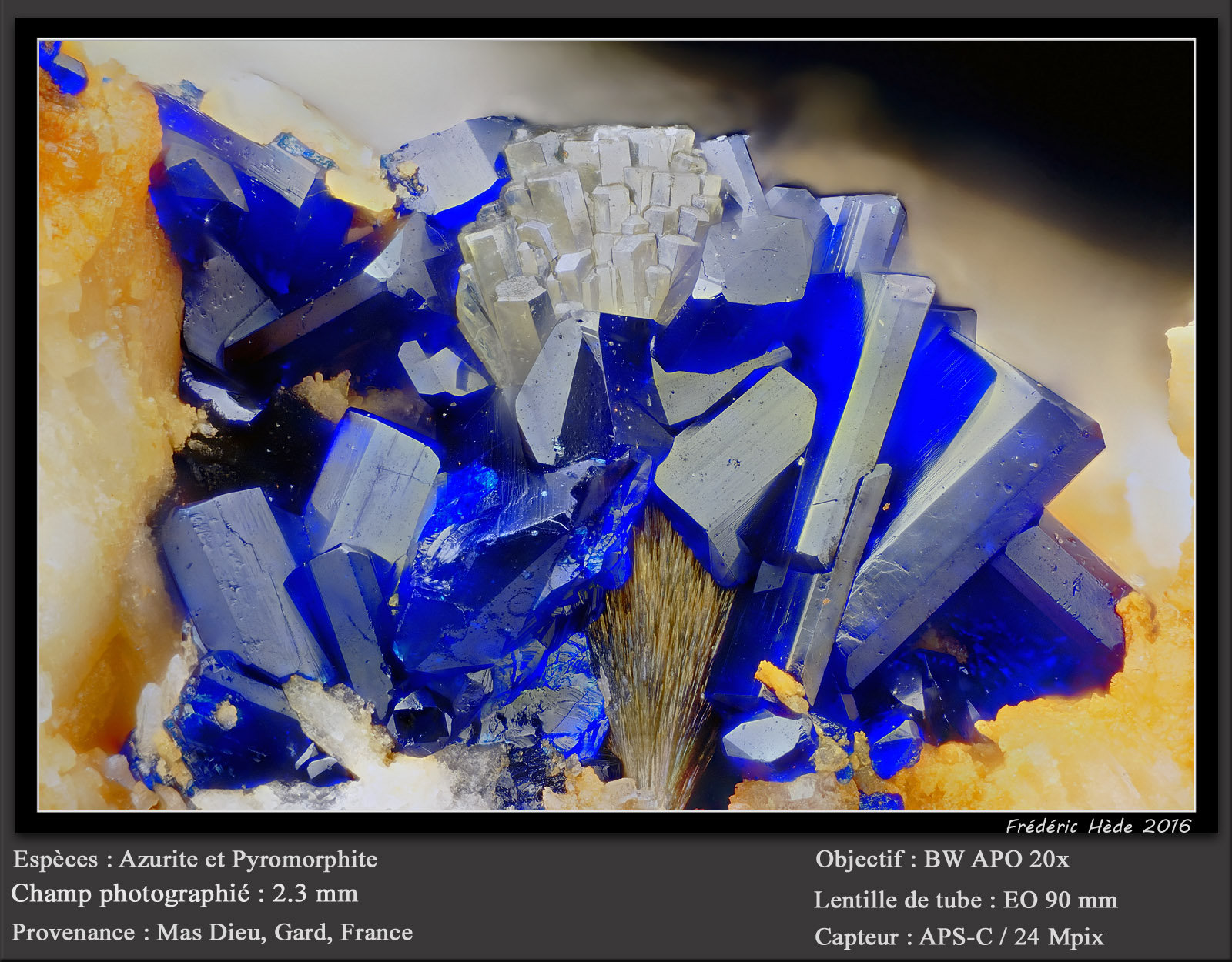 Azurite
fov 2.3 mm
(Autor: ploum)