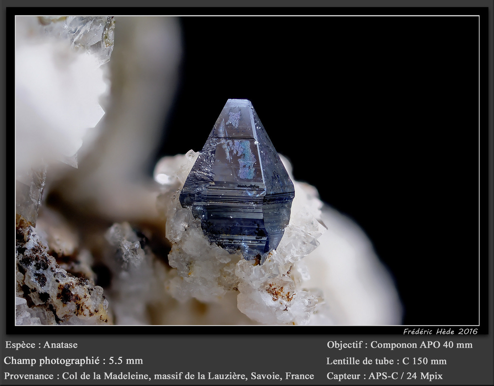 Anatase
fov 5.5 mm
(Autor: ploum)