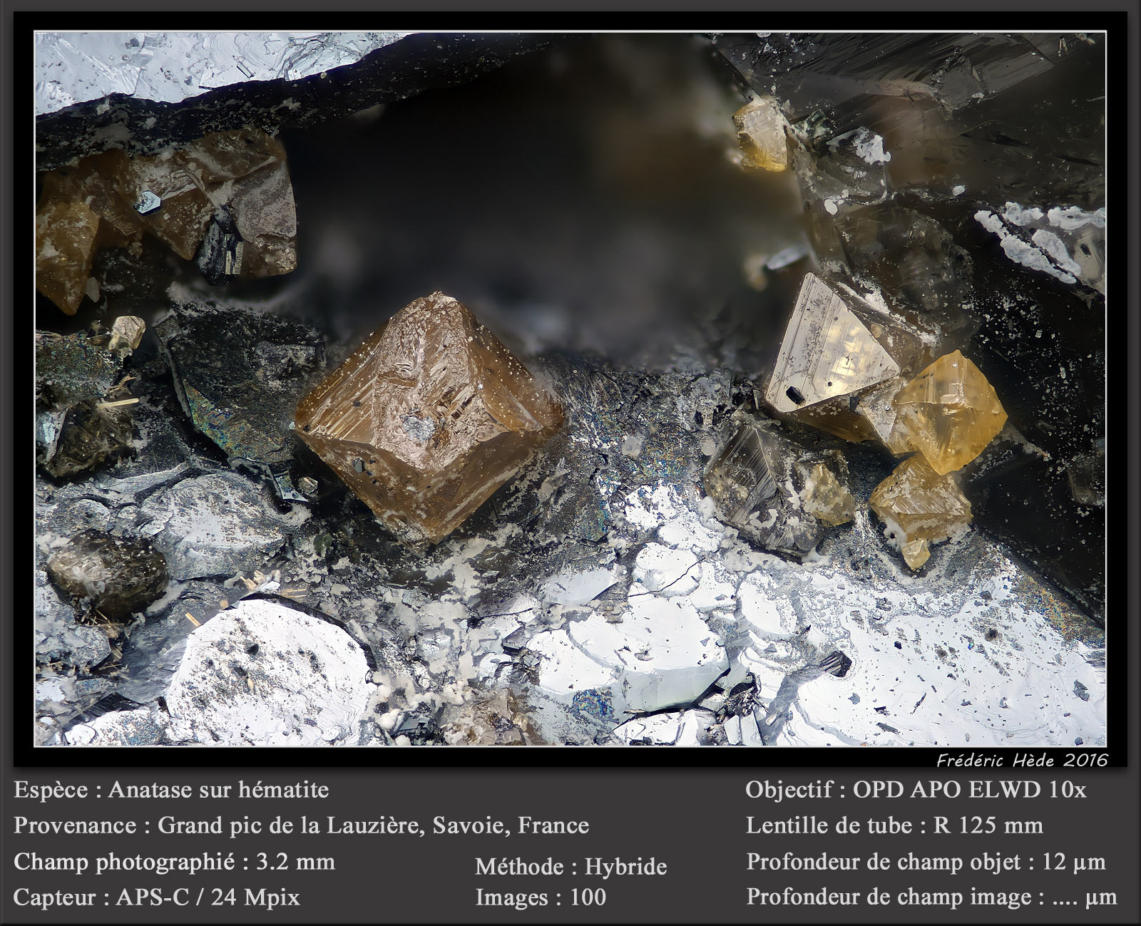 Anatase on Hematite
fov 3.2 mm
(Autor: ploum)