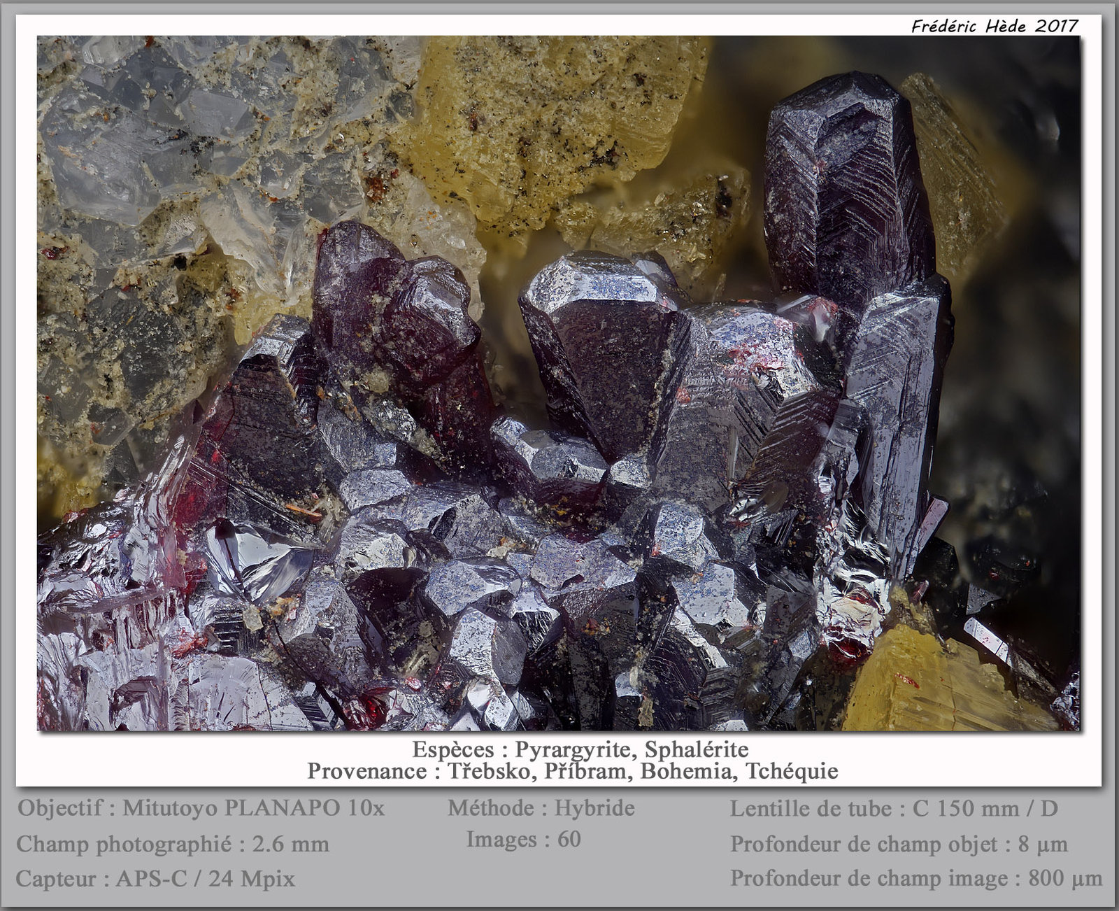 Pyrargyrite and Sphalerite
fov 2.6mm
(Autor: ploum)