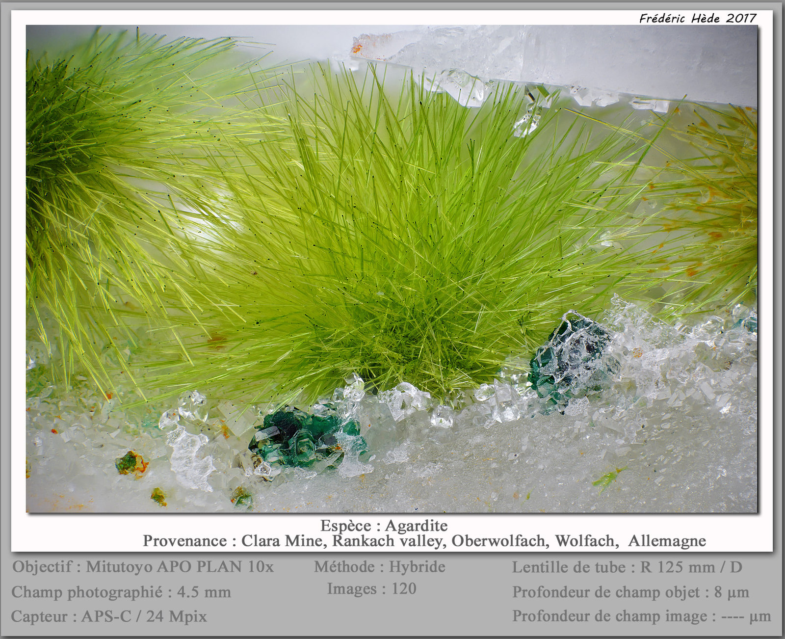 Agardite
fov 4.5 mm
(Autor: ploum)