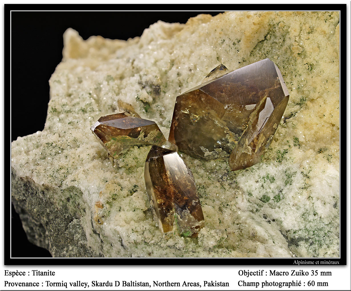 Titanite
fov 60 mm
(Autor: ploum)